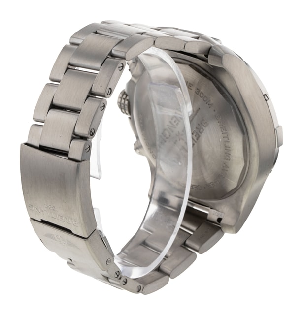 Breitling Super Avenger A13375 Image 3